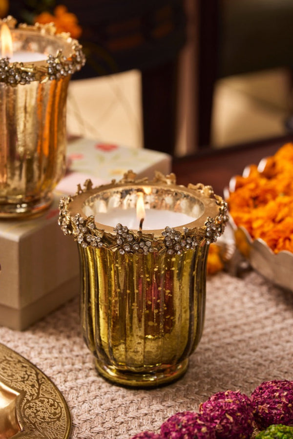 Jewel Bloom - Flower Candle | Green | Golden Pine