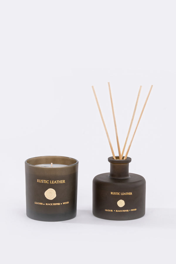 Rustic Leather Set of 2 | Matt Olive | Scented Candle & Diffuser | Leather, Black Pepper, Wood