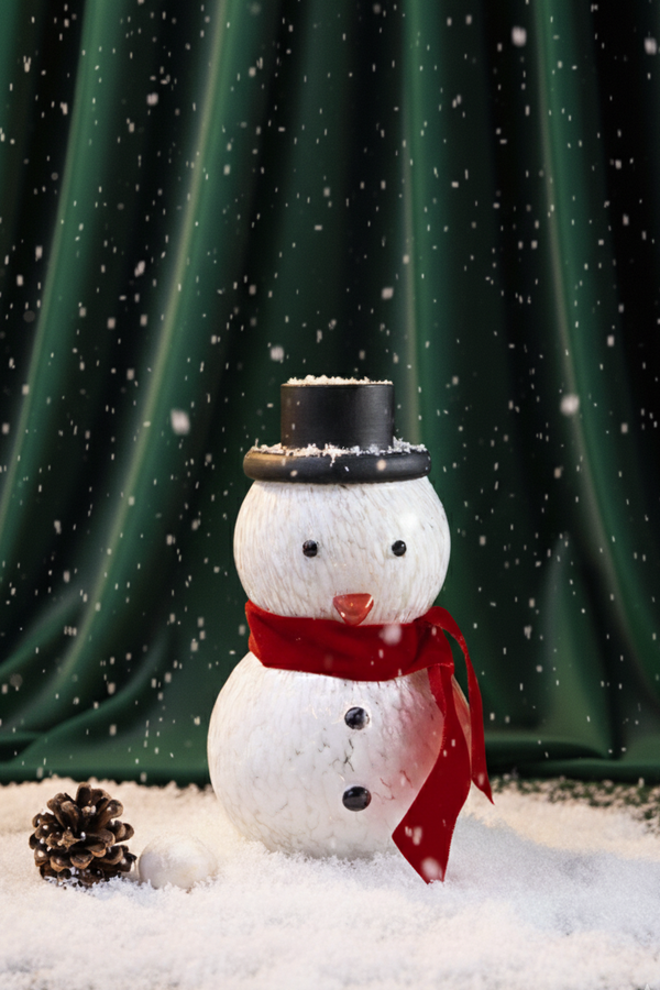 Olaf Snowman - Scented Candle | White | Winter Woods