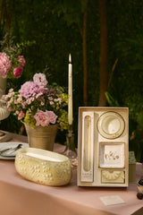 Gardenia Glow · Gift Set Of 4